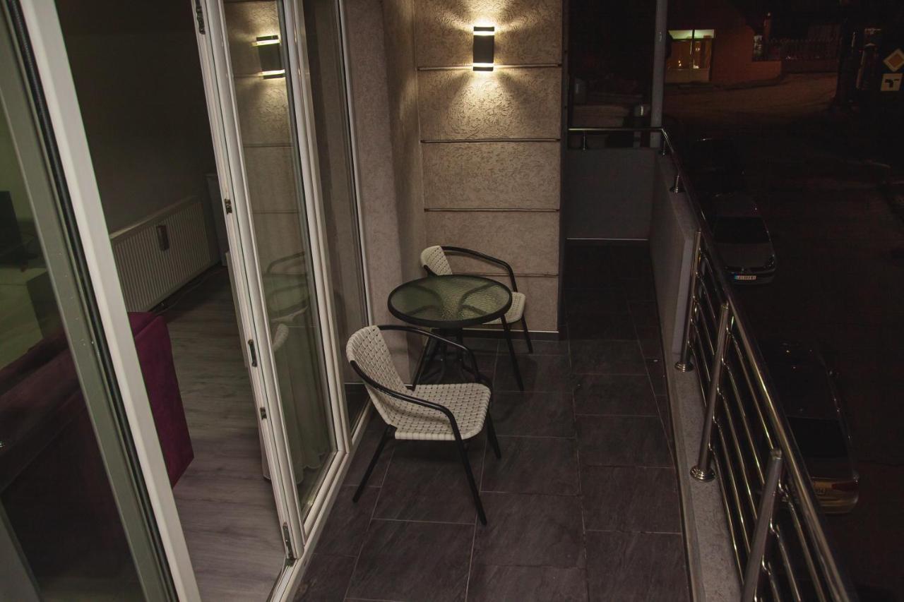Family Apartmani Le Leskovac  Esterno foto