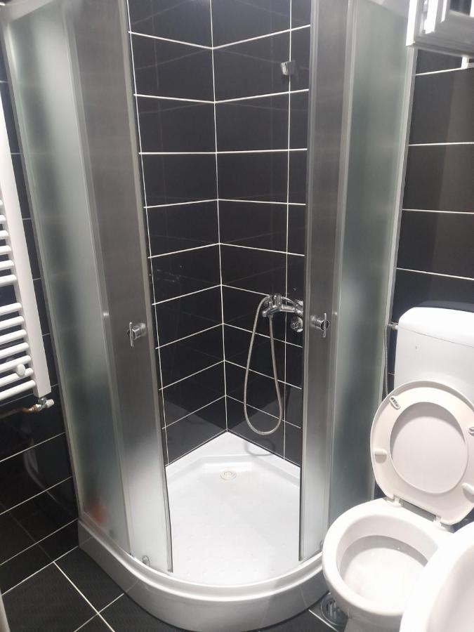 Family Apartmani Le Leskovac  Esterno foto